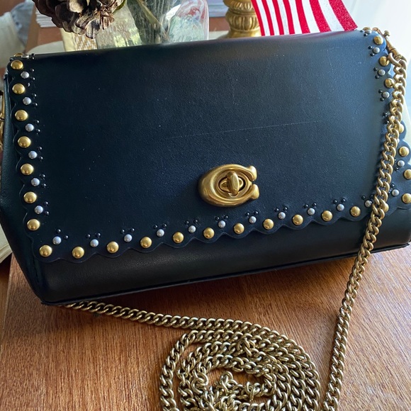 Coach Handbags - Coach crossbody